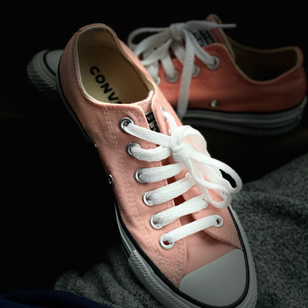 Light pink converses